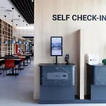 Ibis Airport ホテル *