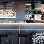 Ibis Airport * ベルリン