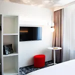 Ibis Airport 3*