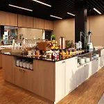 Ibis Airport 3*