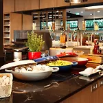 Ibis Airport 3*
