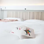 Hotel Ibis Airport 3*