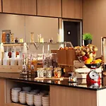 Hotel Ibis Airport