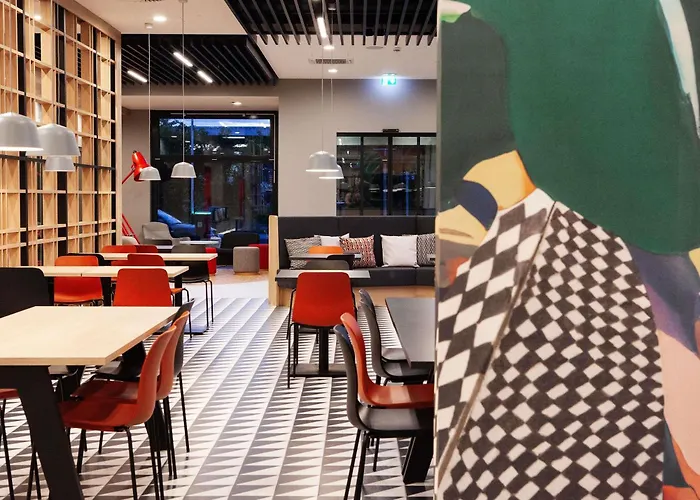 Ibis Airport Отель Берлин