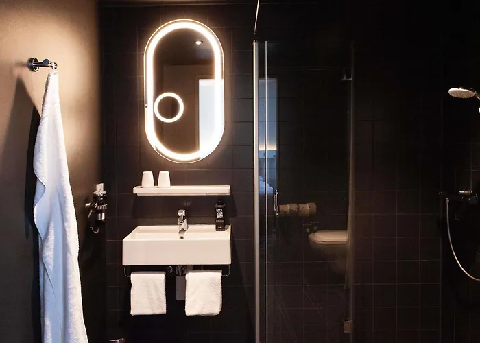 Ibis Airport ברלין